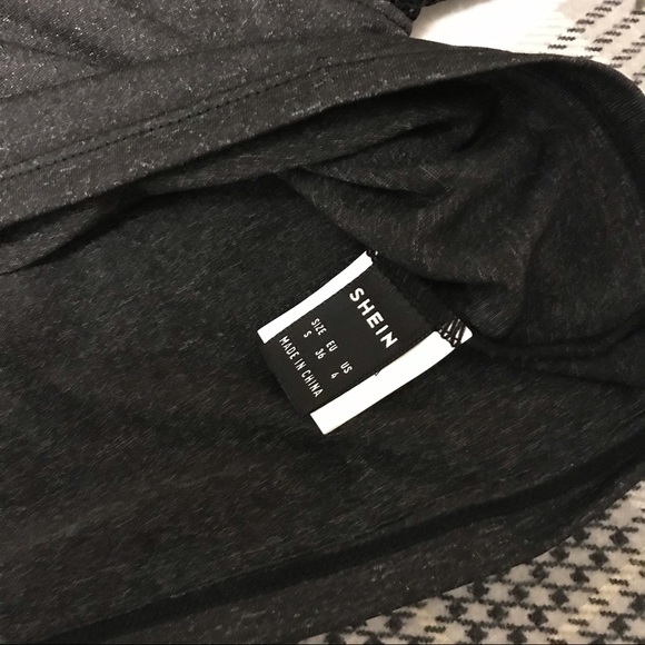 ❗️SHEIN crop top workout shirt - NWOT - Picture 4 of 4